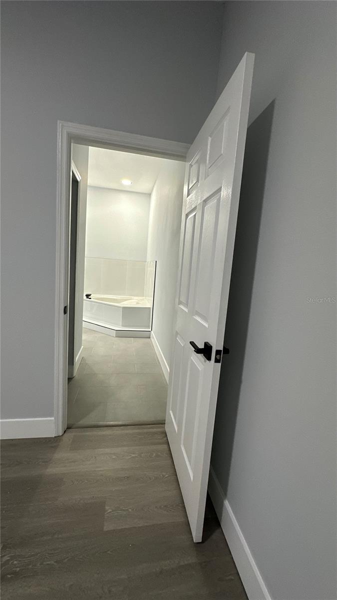 Image 32 of 33 For 1031 Universal Rest Place