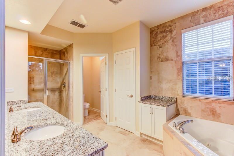 Image 12 of 15 For 1100 Lutyens Lane