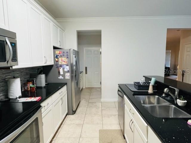 Image 2 of 15 For 1100 Lutyens Lane