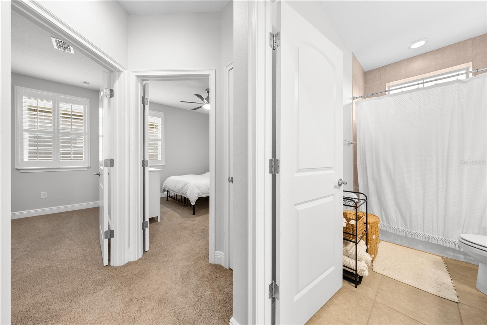 Image 32 of 50 For 3204 Oxbow Ct