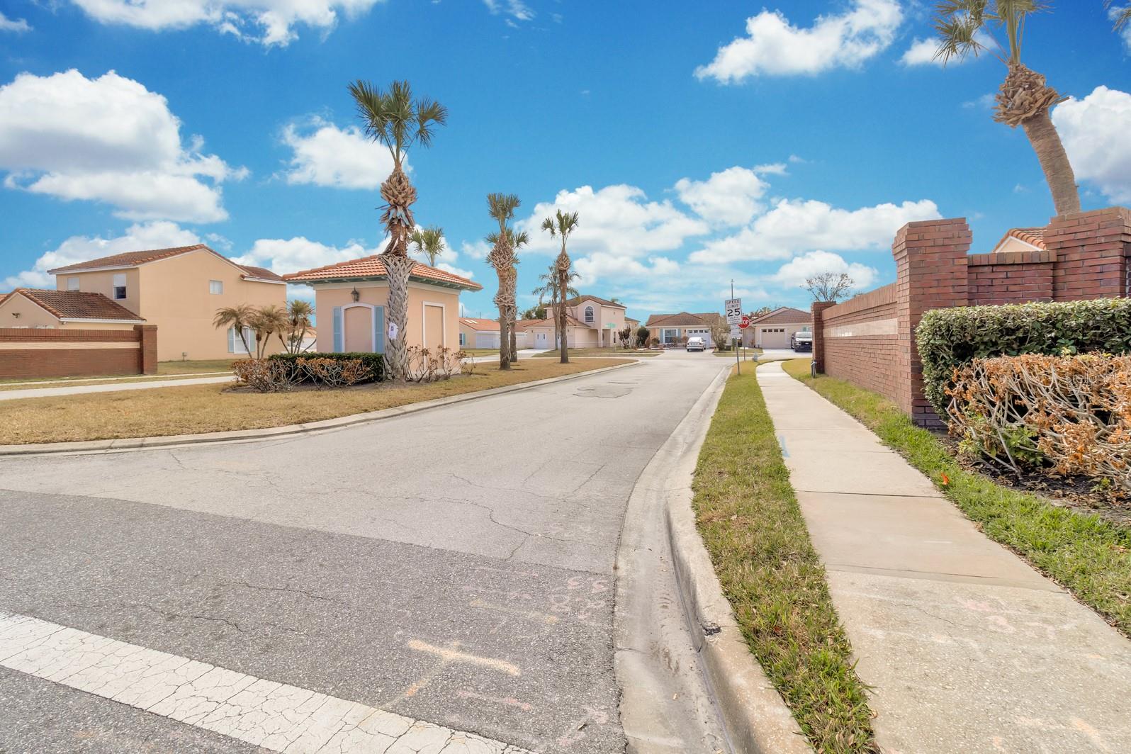 Image 3 of 30 For 2317 Santa Lucia Street