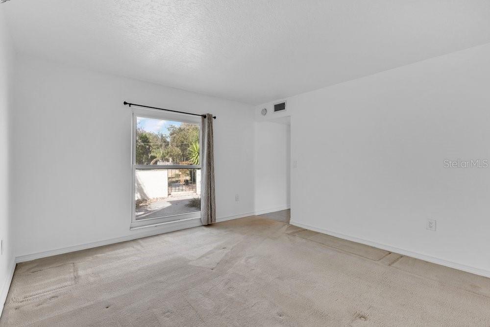 Image 10 of 43 For 6670 Bay Shore Drive