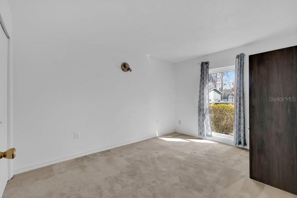 Image 12 of 43 For 6670 Bay Shore Drive