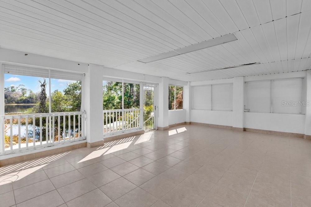 Image 20 of 43 For 6670 Bay Shore Drive