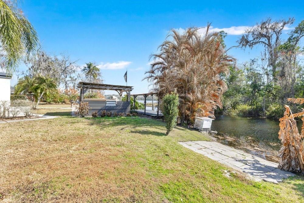 Image 34 of 43 For 6670 Bay Shore Drive