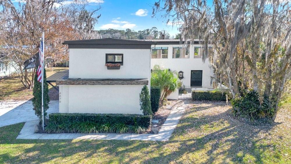 Image 35 of 43 For 6670 Bay Shore Drive