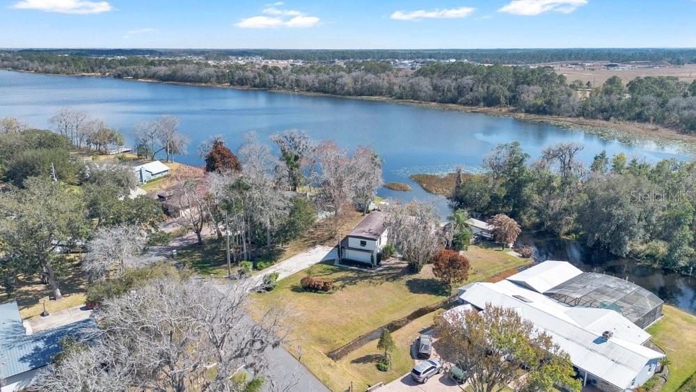 Image 37 of 43 For 6670 Bay Shore Drive