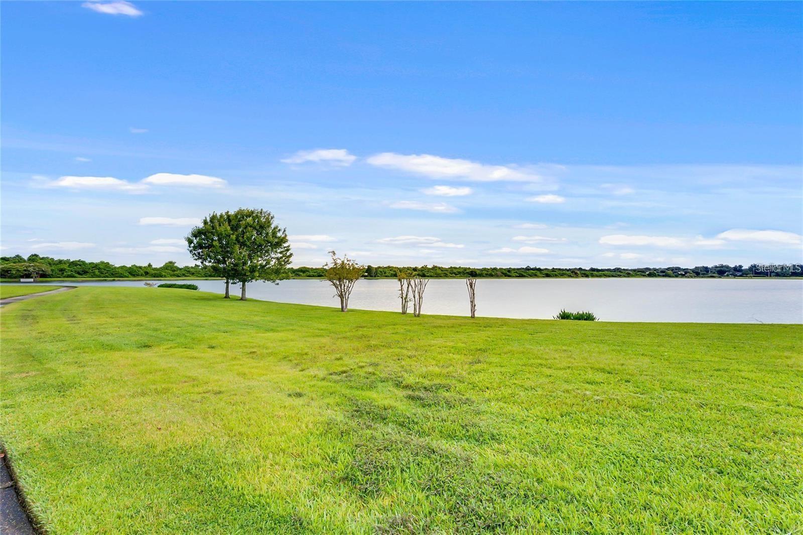 Image 23 of 27 For 4805 Apple Blossom Lane