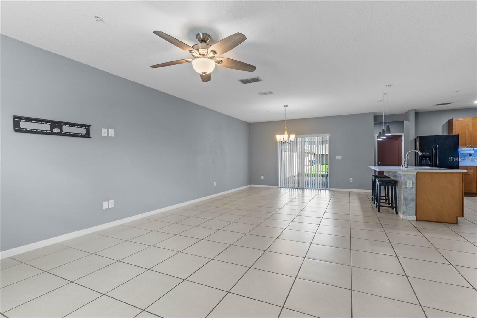 Image 8 of 27 For 4805 Apple Blossom Lane