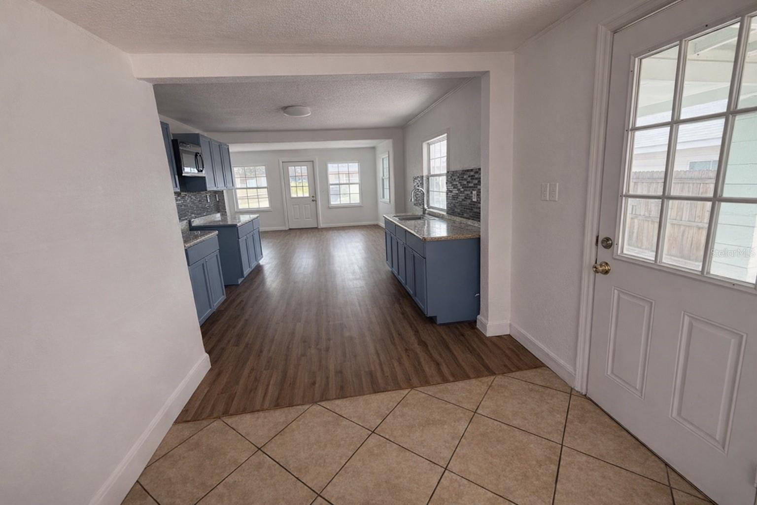 Image 5 of 11 For 503 Magnolia Avenue