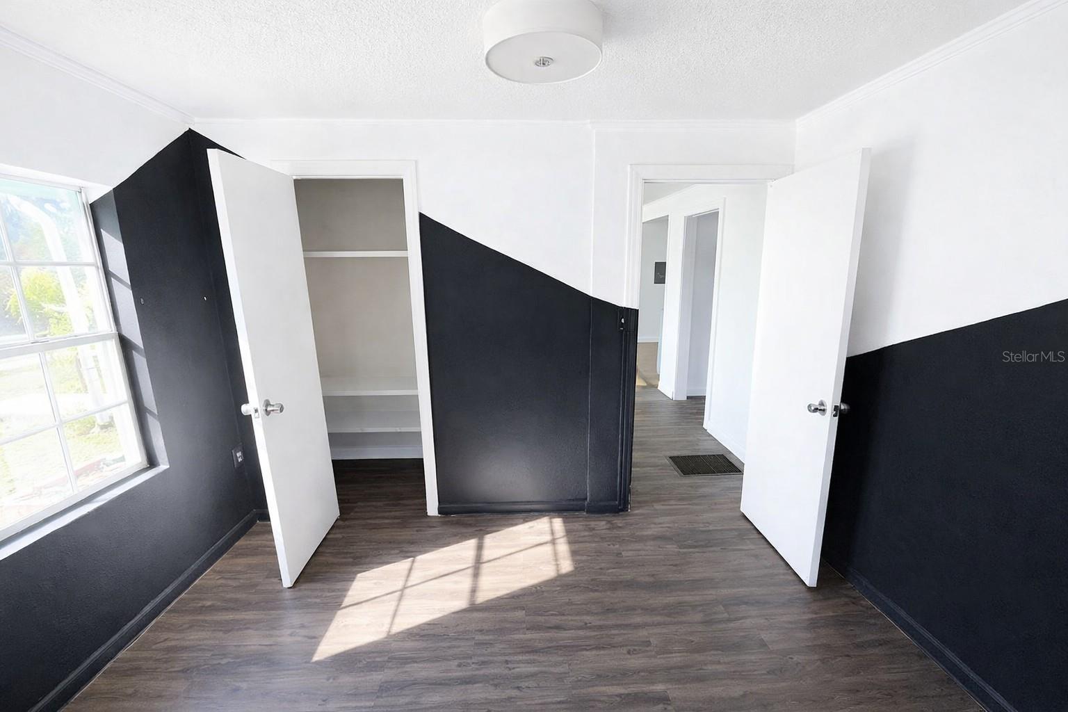 Image 8 of 11 For 503 Magnolia Avenue