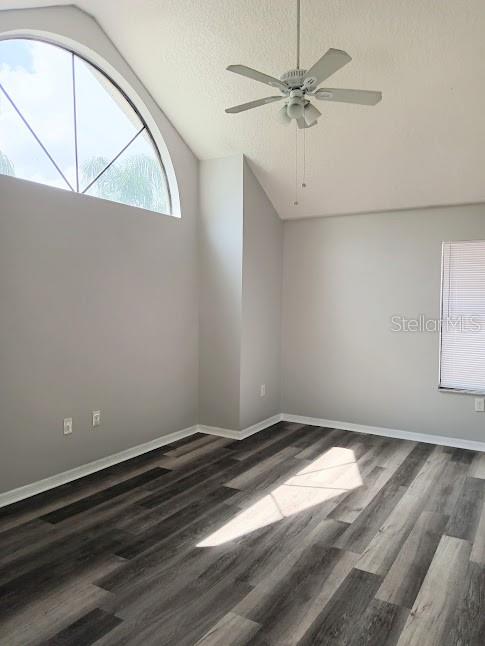 Image 7 of 15 For 2931 Rio Grande Trl  D