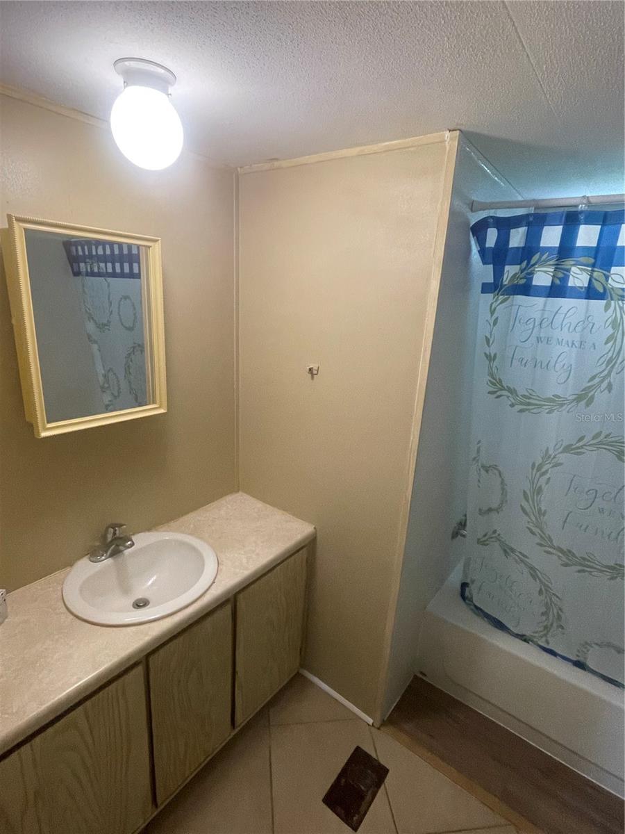 Image 25 of 28 For 1656 Haddock Street