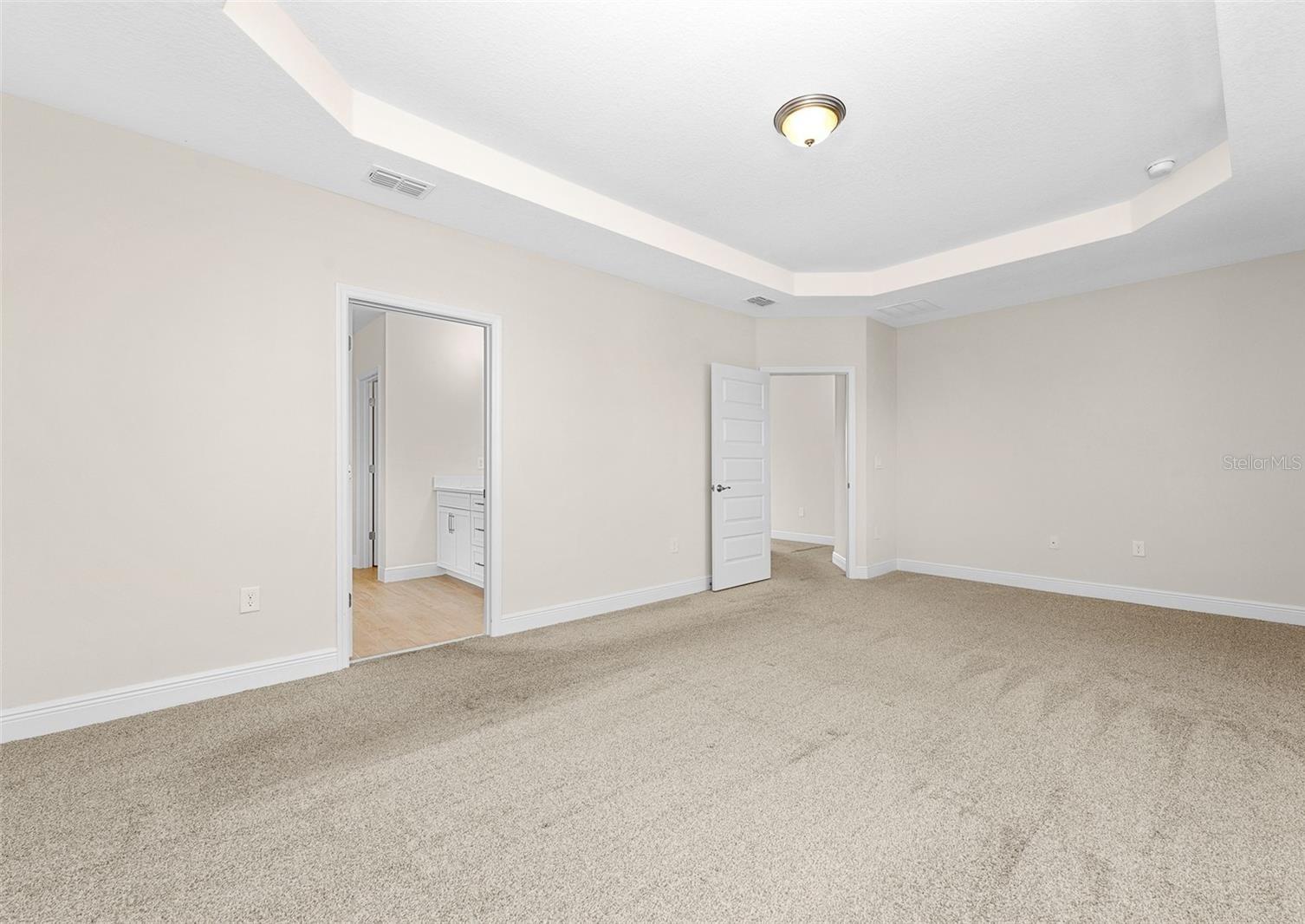 Image 13 of 92 For 15537 Mango Isle Street