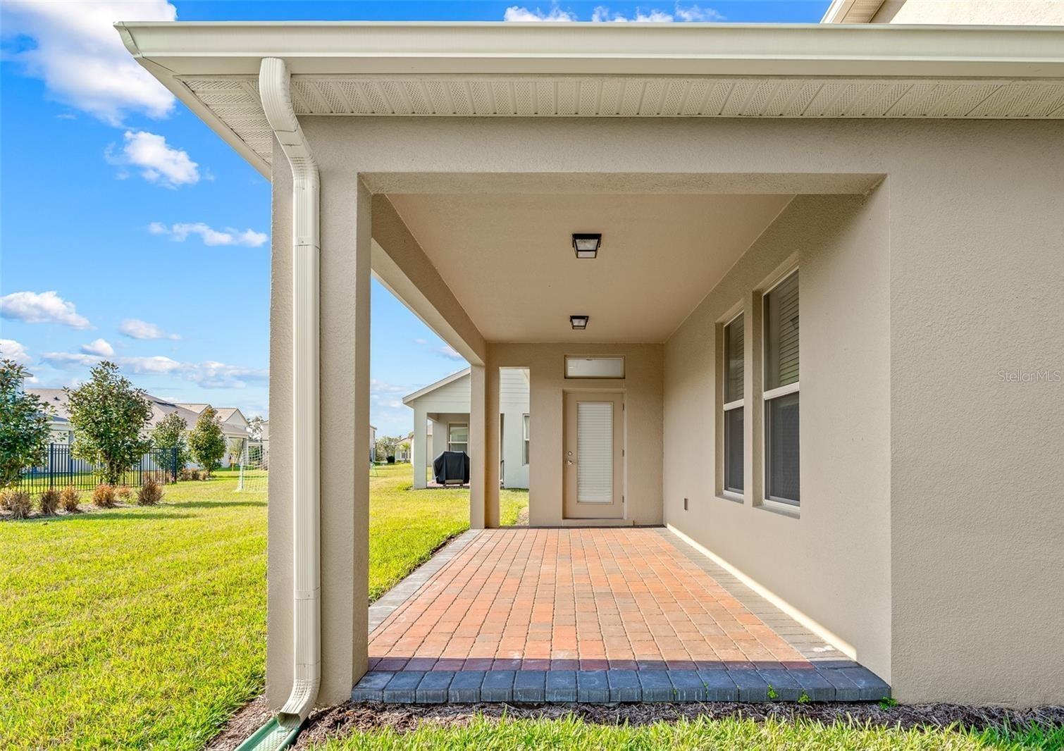 Image 16 of 92 For 15537 Mango Isle Street