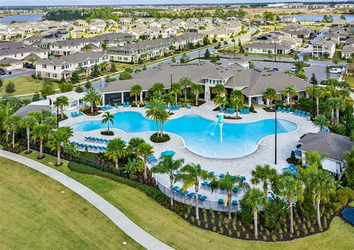 Image 2 of 92 For 15537 Mango Isle Street