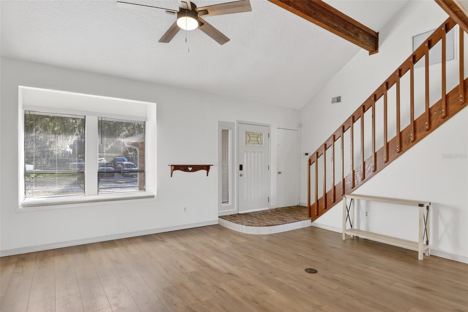 Image 35 of 39 For 1595 Shady Oak Drive