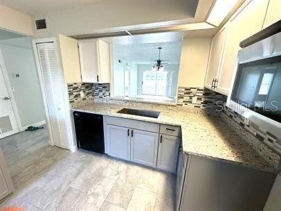 Image 4 of 11 For 13828 Timberbrooke Drive 101