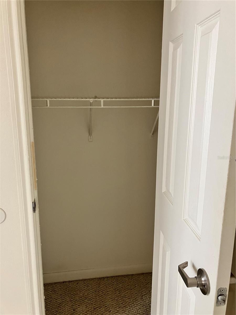 Image 11 of 18 For 860 Orange Avenue 430