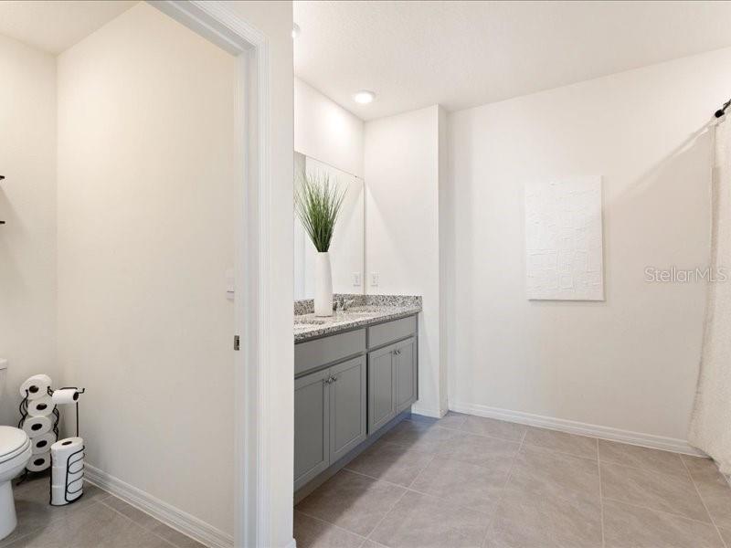 Image 25 of 43 For 1157 Cascades Avenue