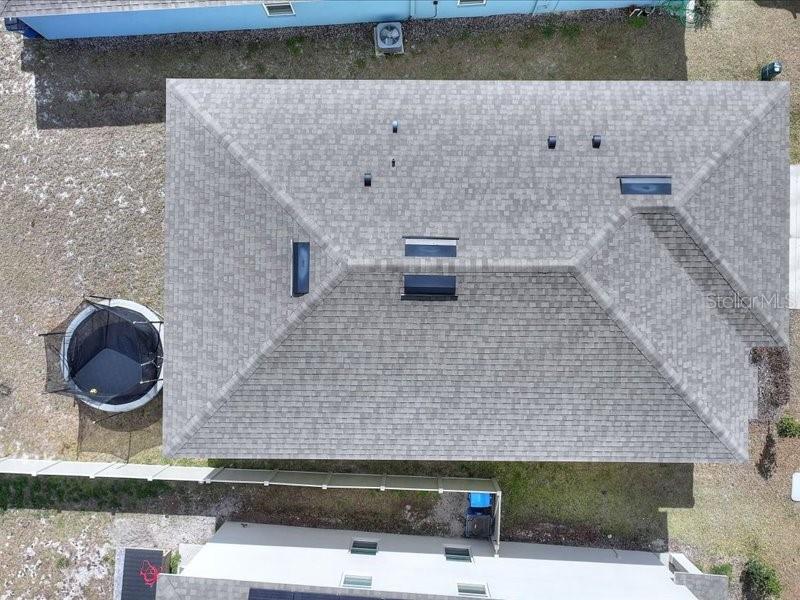 Image 3 of 43 For 1157 Cascades Avenue