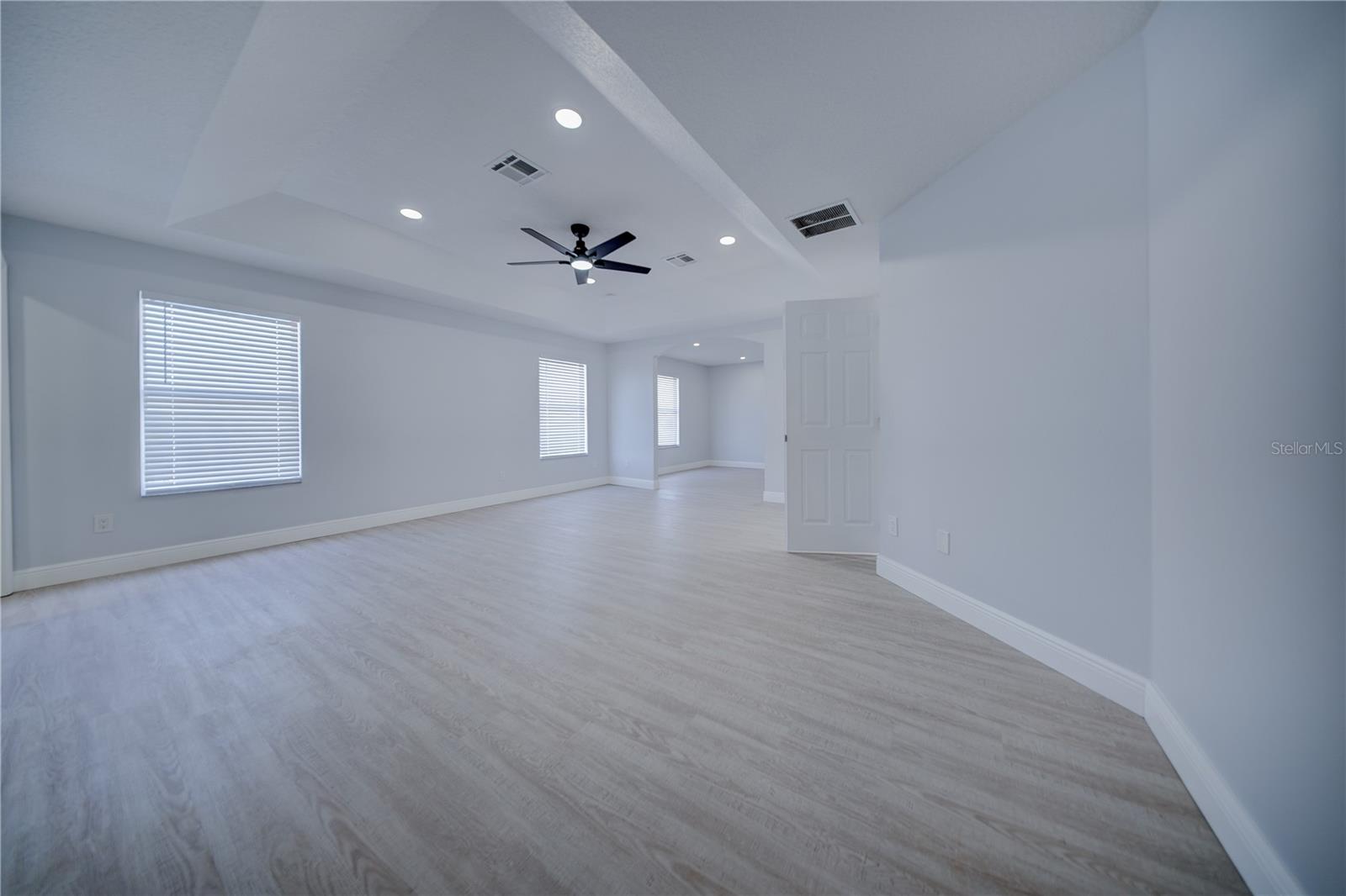 Image 32 of 48 For 2851 Sweetspire Circle