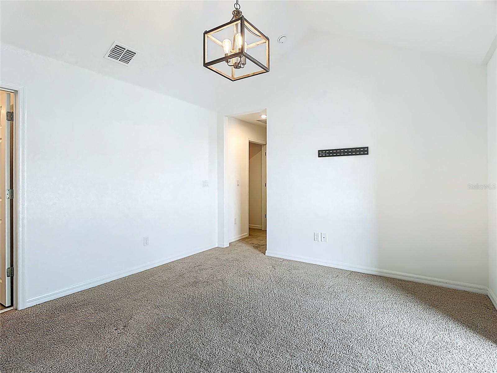 Image 16 of 41 For 2512 Blowing Breeze Avenue