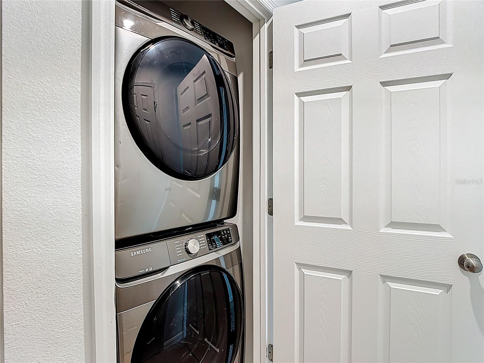 Image 28 of 41 For 2512 Blowing Breeze Avenue