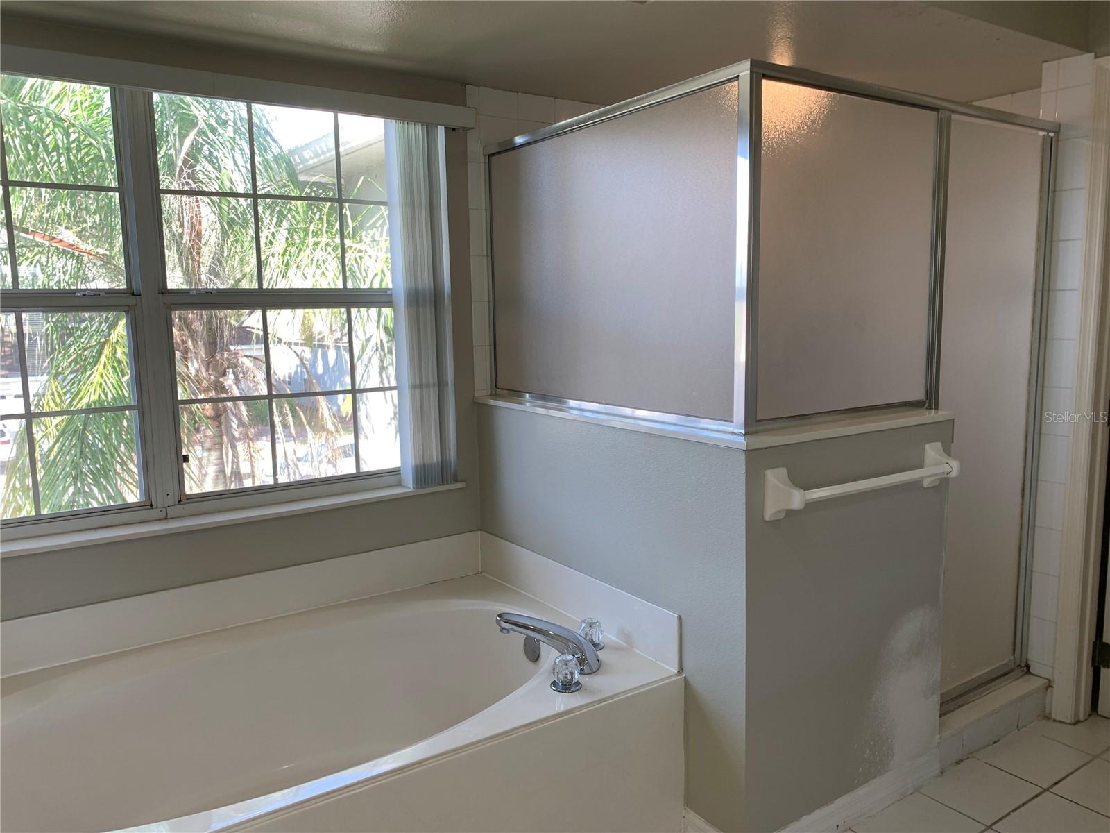 Image 24 of 42 For 12685 Enclave Drive