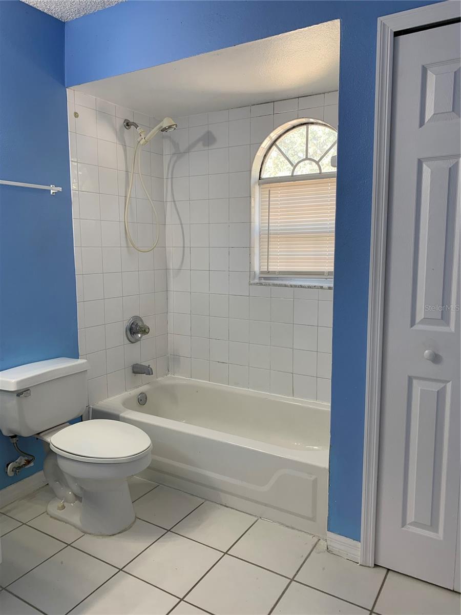 Image 37 of 42 For 12685 Enclave Drive