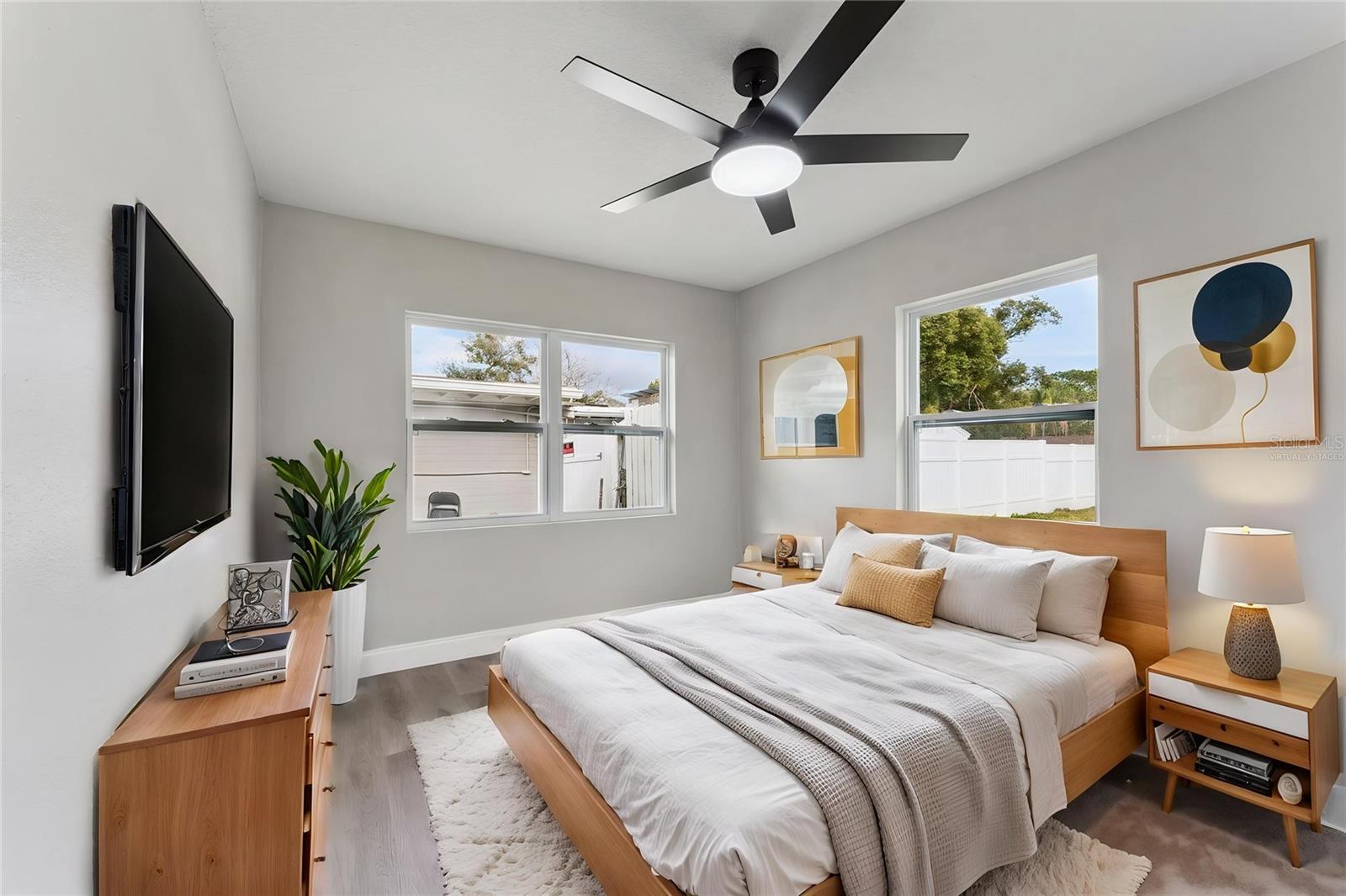 Image 16 of 47 For 5738 Yucatan Drive