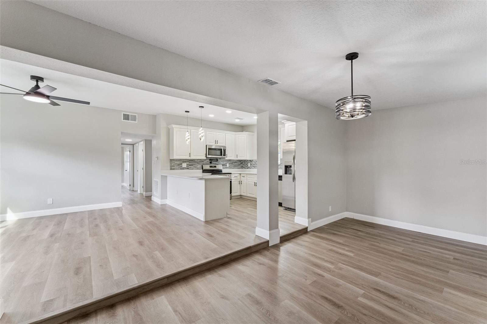 Image 20 of 47 For 5738 Yucatan Drive