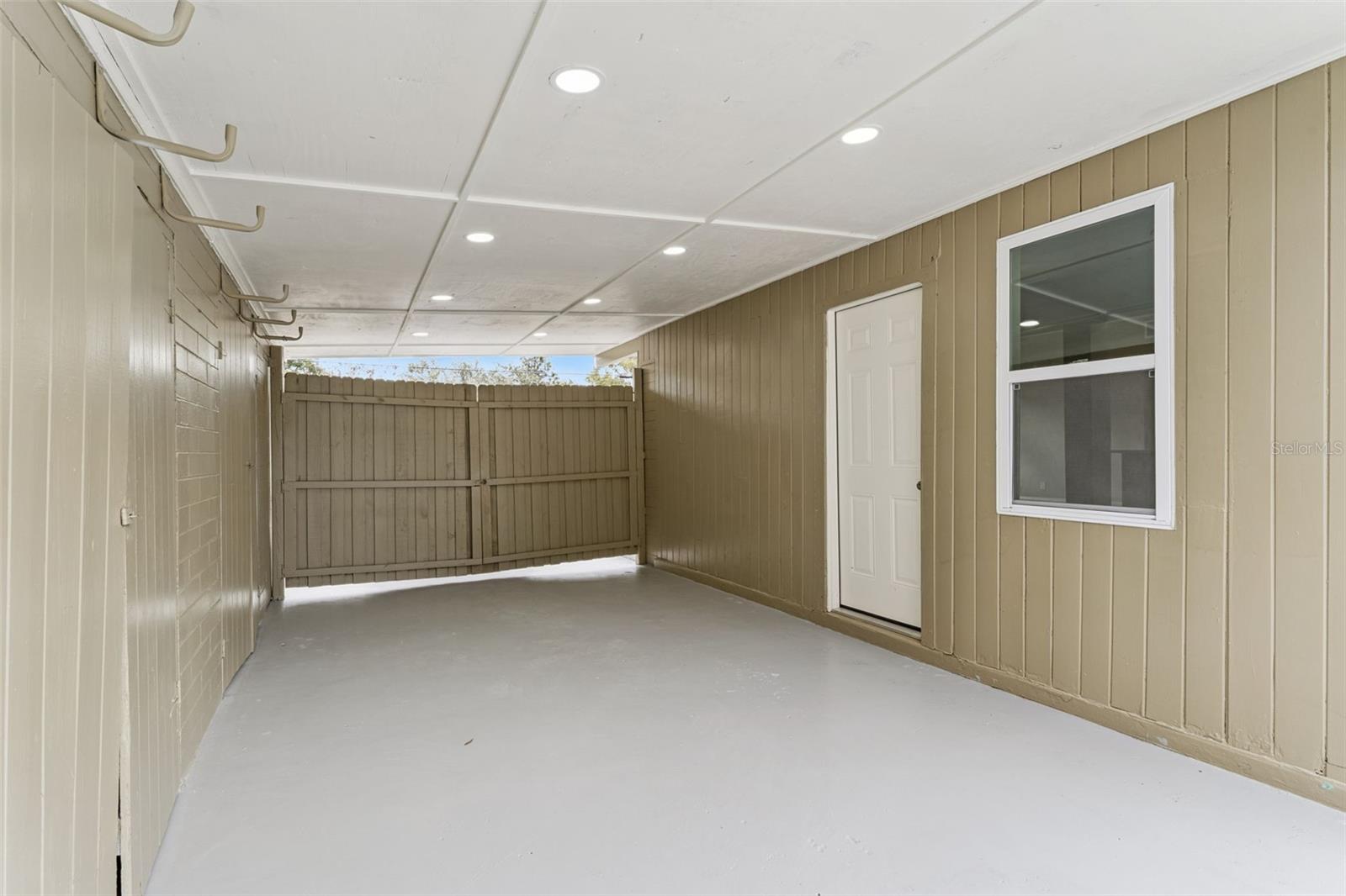 Image 38 of 47 For 5738 Yucatan Drive