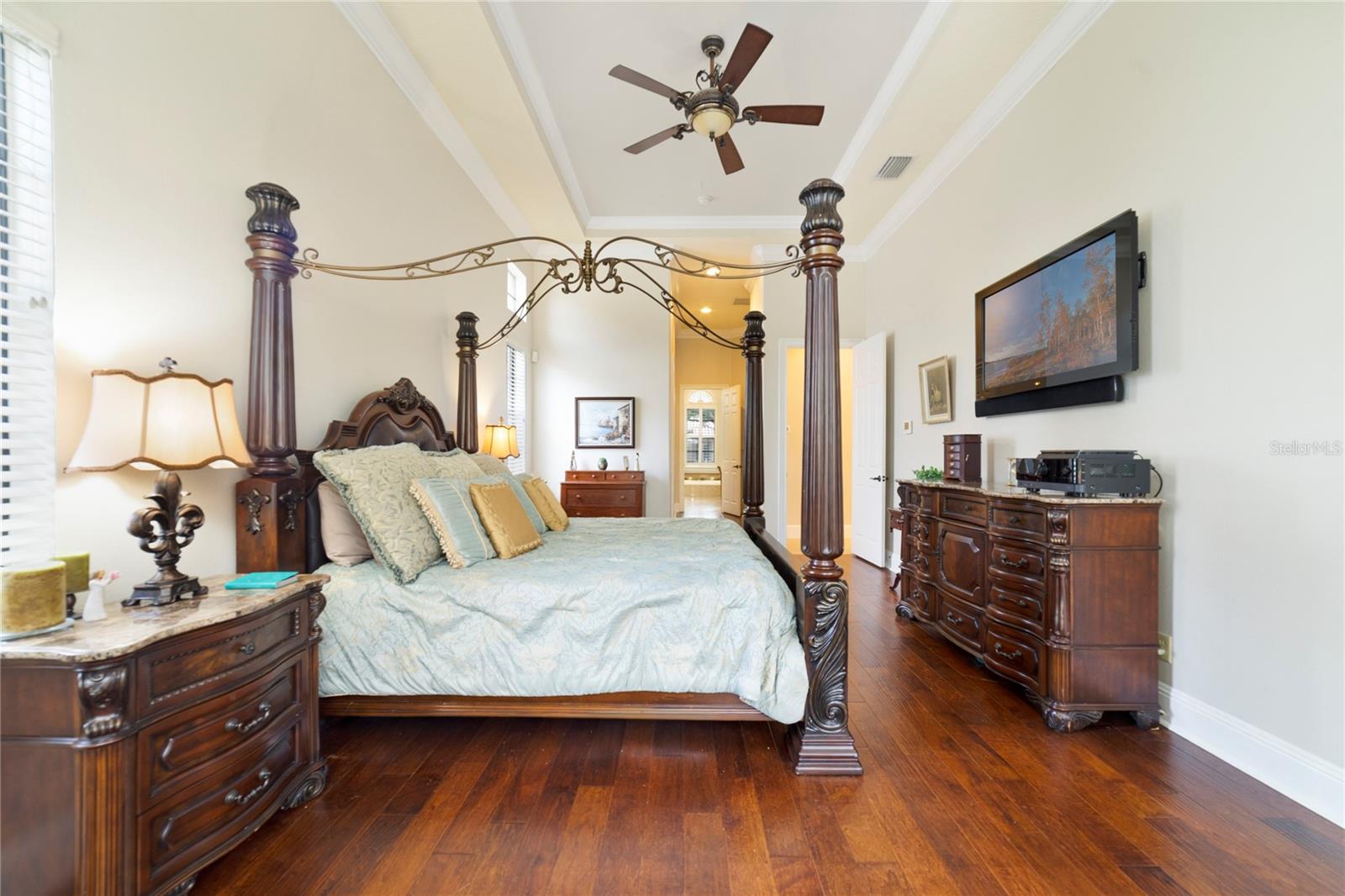 Image 24 of 51 For 6330 Lake Burden View Drive