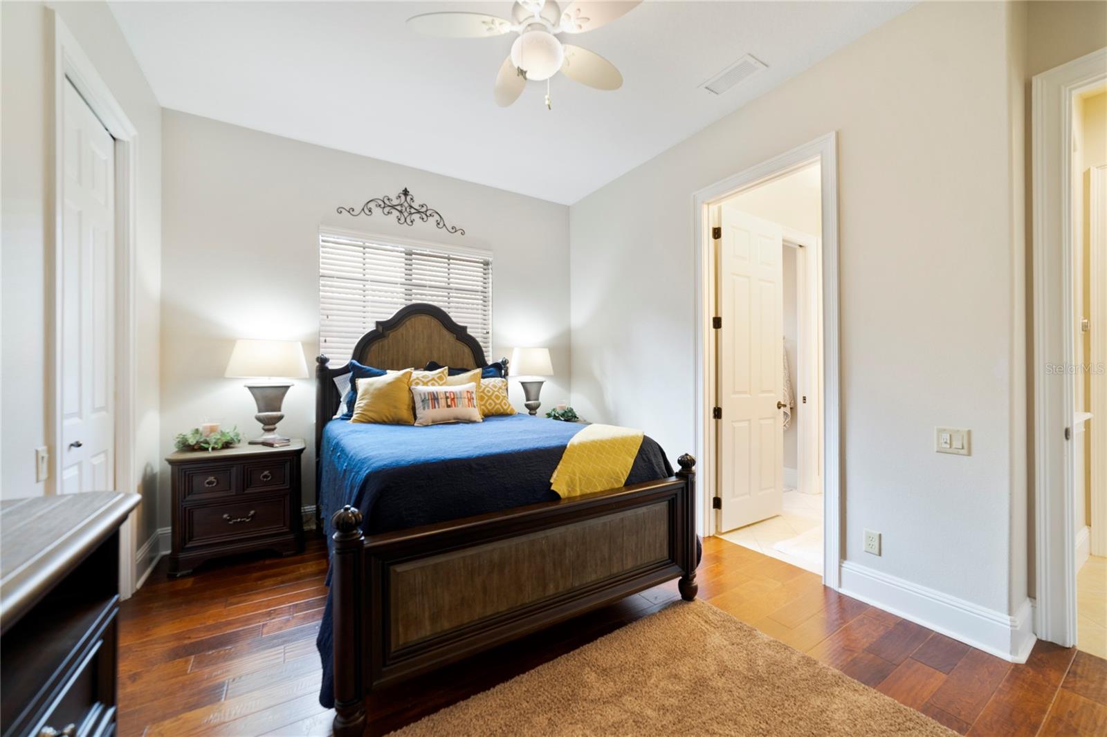 Image 30 of 51 For 6330 Lake Burden View Drive