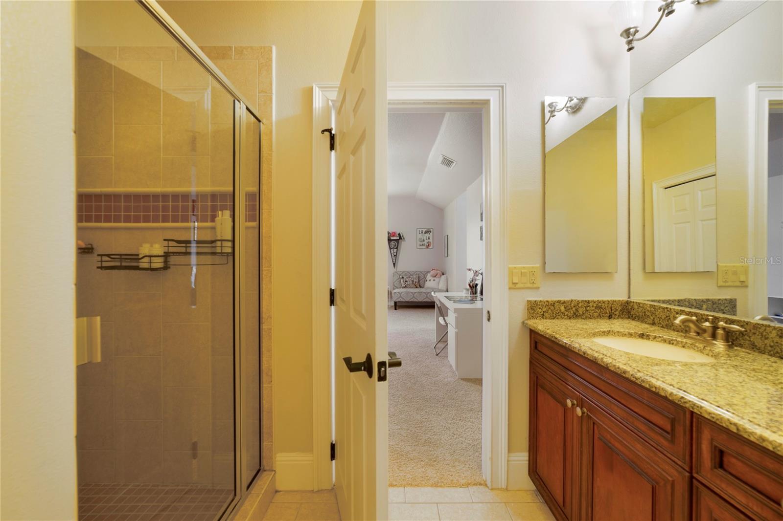 Image 38 of 51 For 6330 Lake Burden View Drive