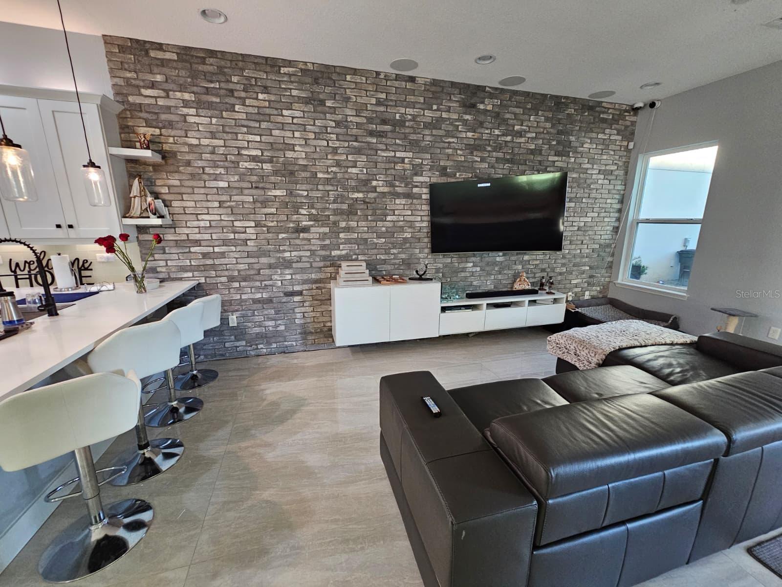 Image 13 of 30 For 8552 Powder Ridge Trail