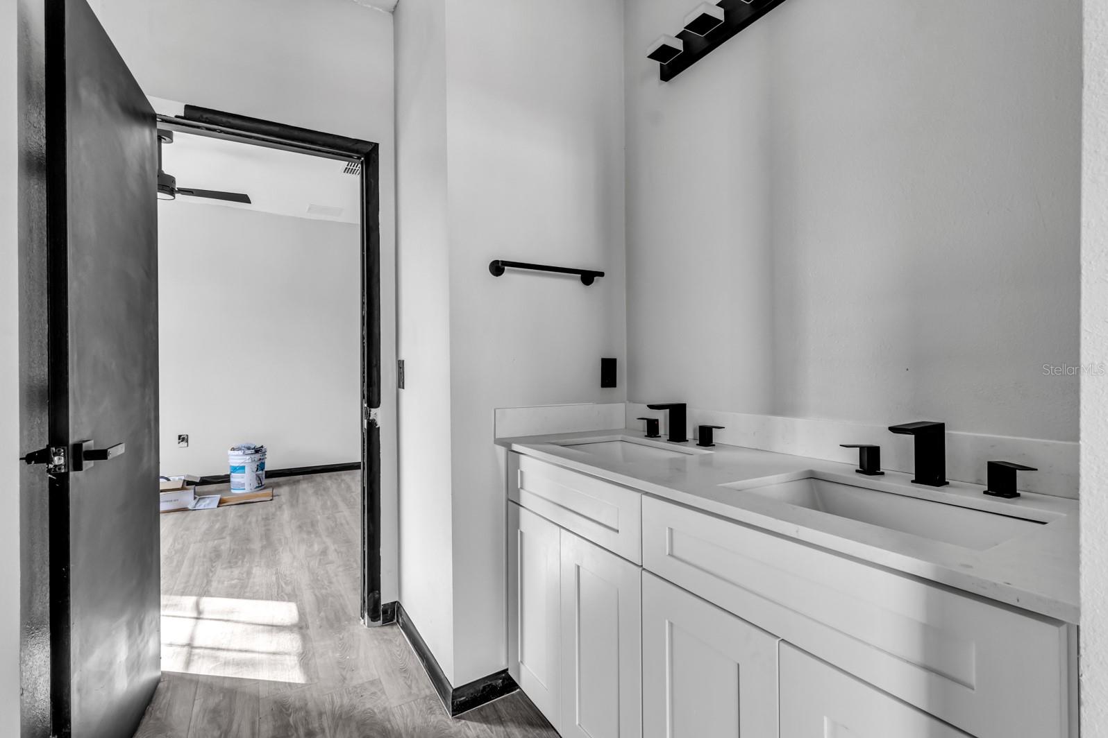 Image 28 of 62 For 802-804 Harford Street