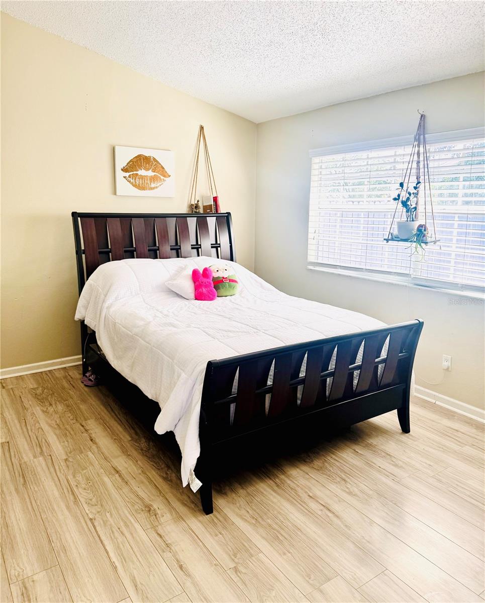 Image 11 of 23 For 1303 Dunhill Drive