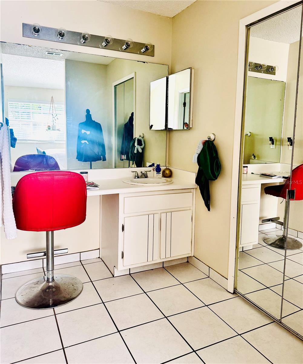 Image 13 of 23 For 1303 Dunhill Drive