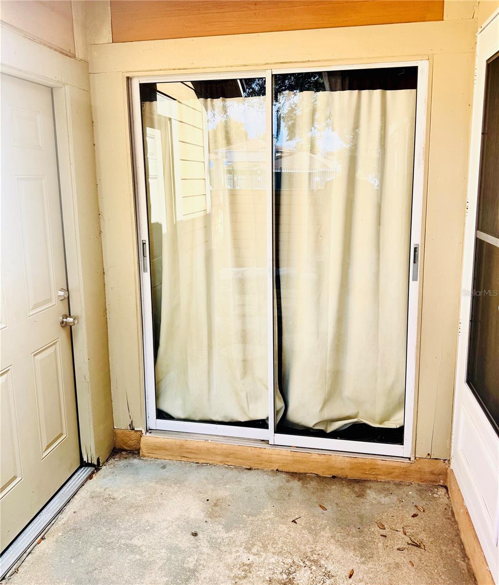 Image 17 of 23 For 1303 Dunhill Drive