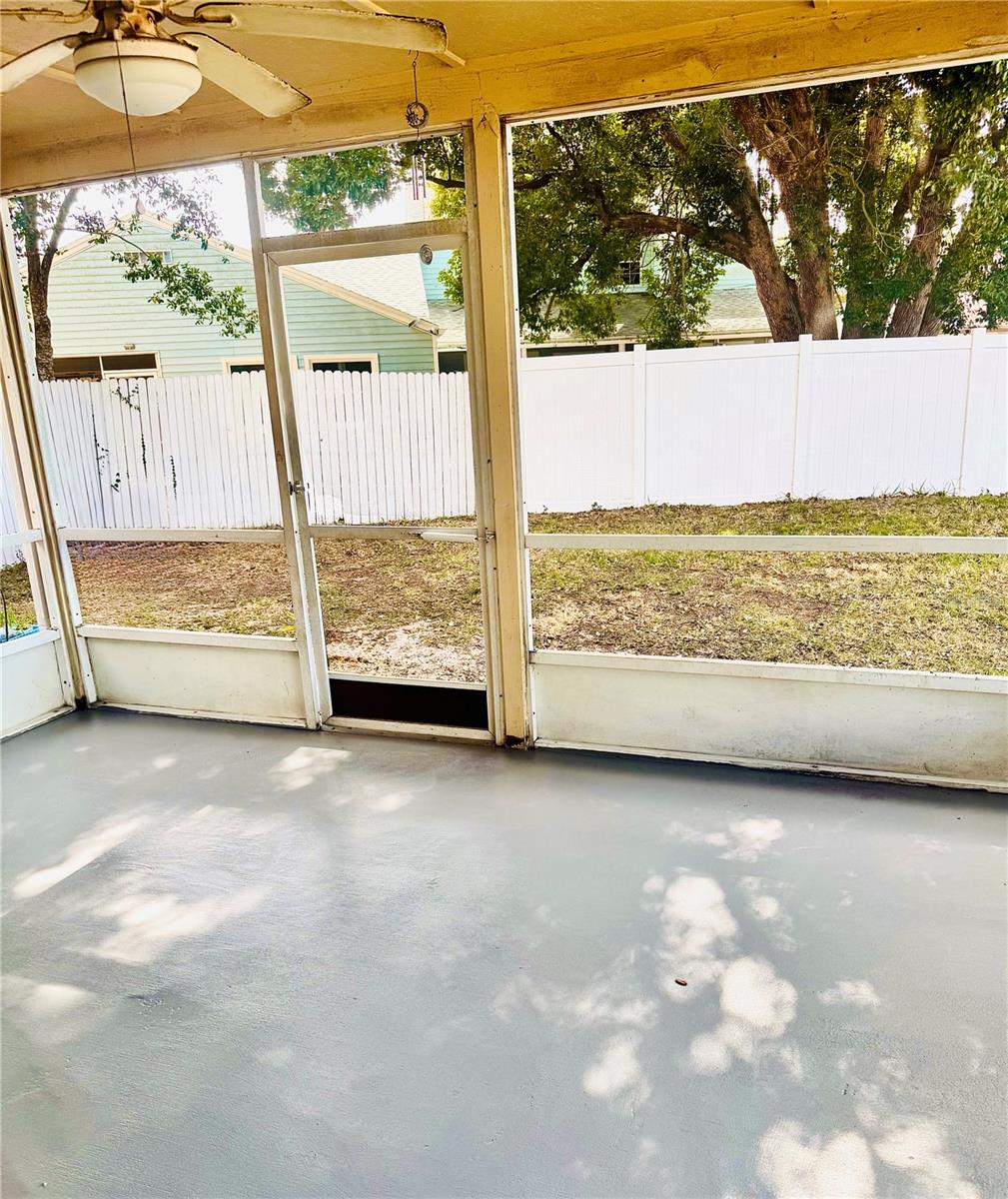 Image 18 of 23 For 1303 Dunhill Drive