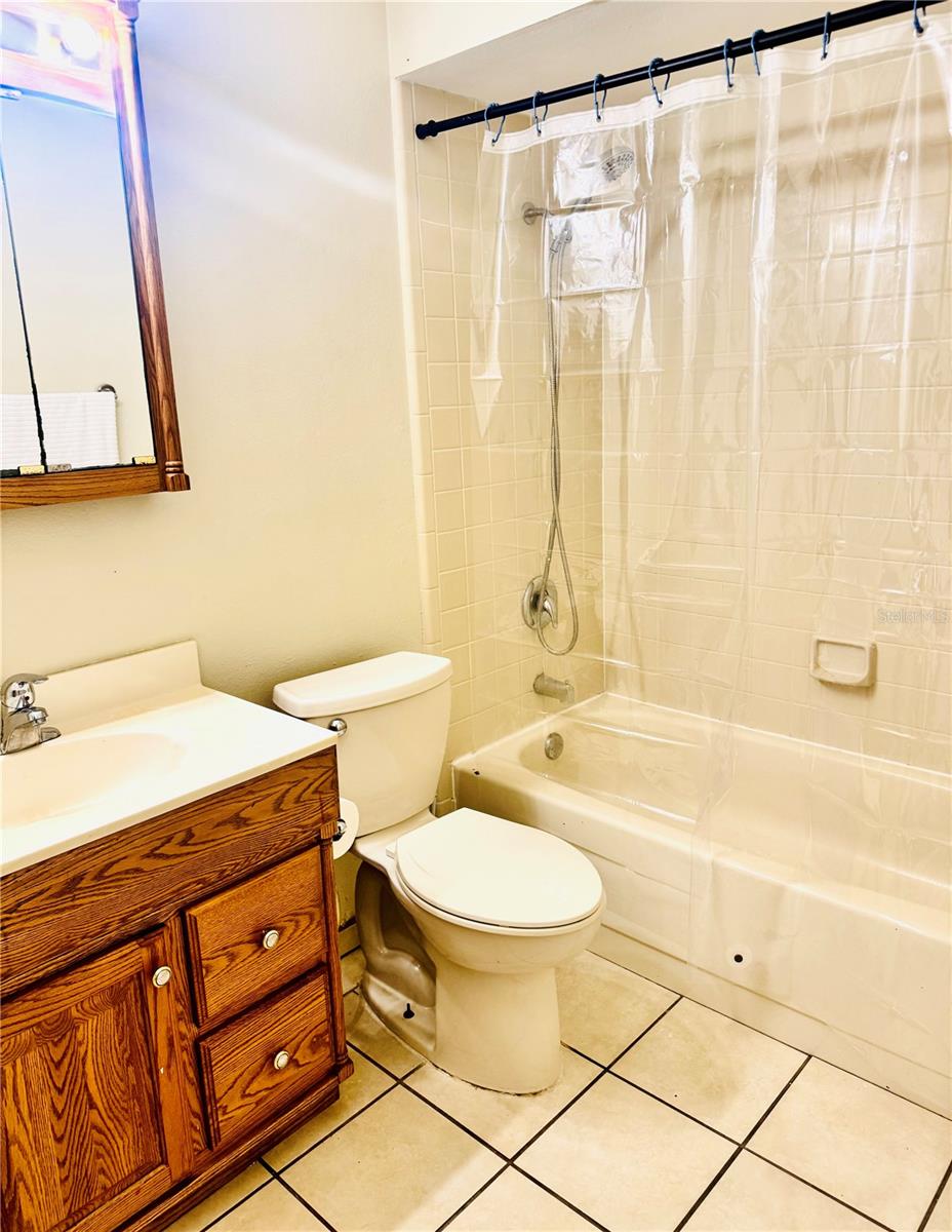 Image 9 of 23 For 1303 Dunhill Drive