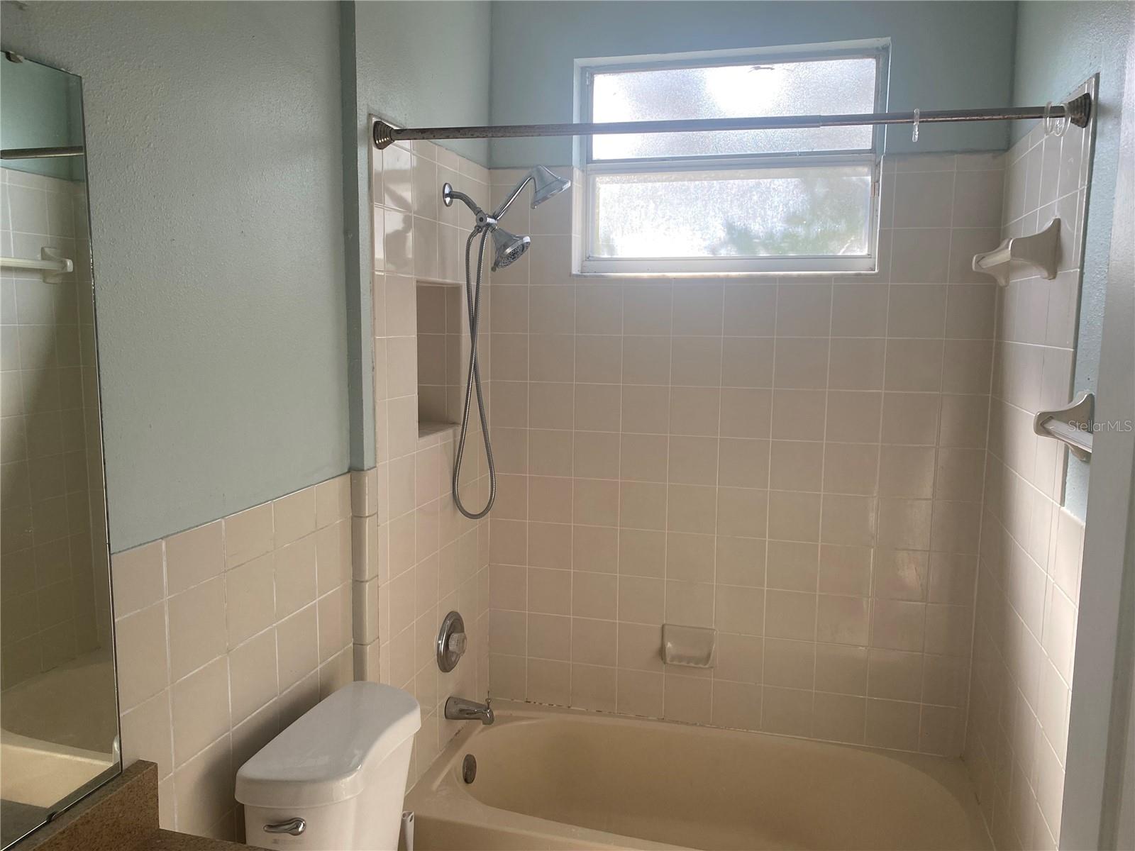 Image 18 of 27 For 2908 Eldiente Way