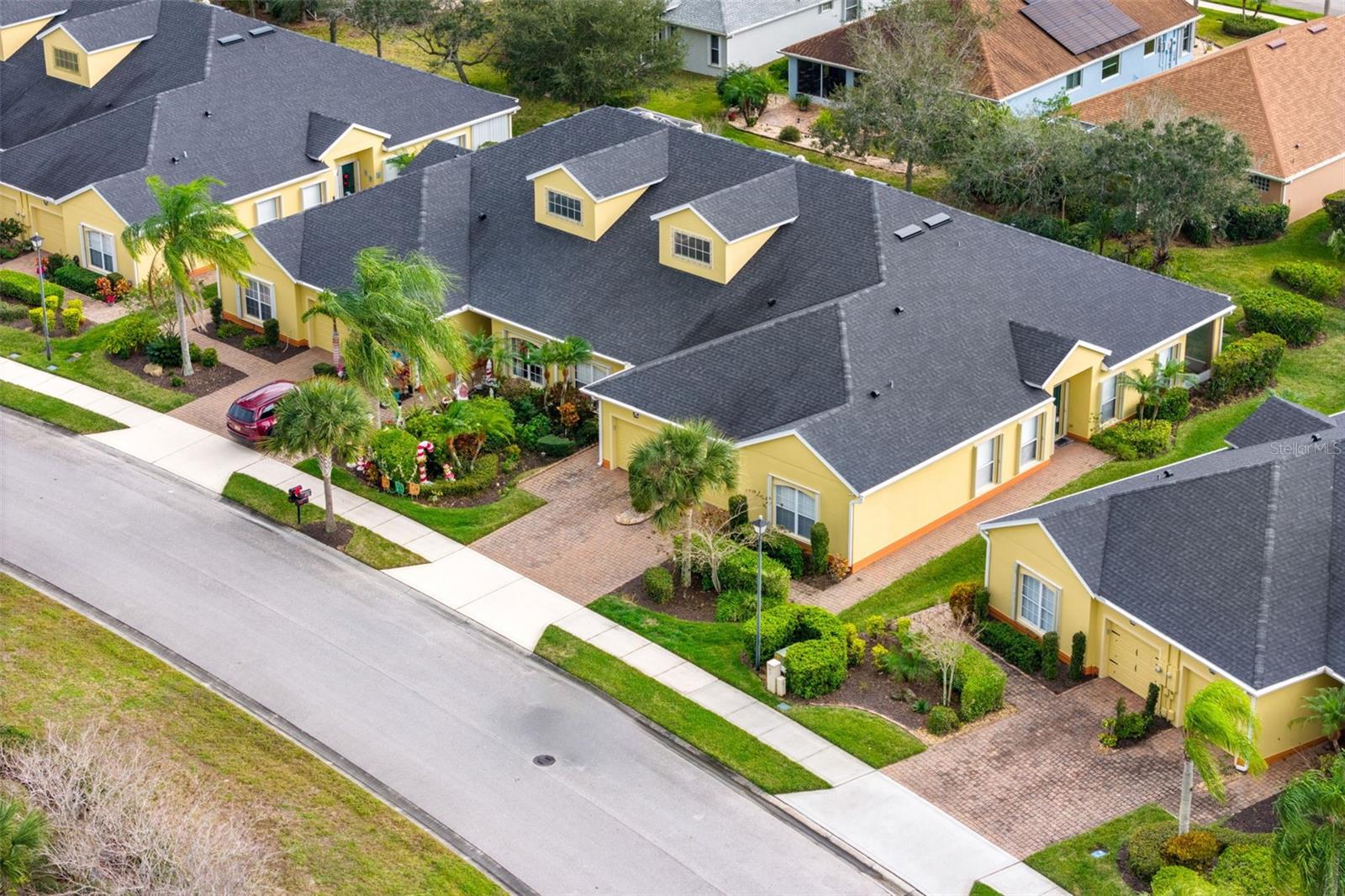 Image 25 of 54 For 2700 Camberly Circle