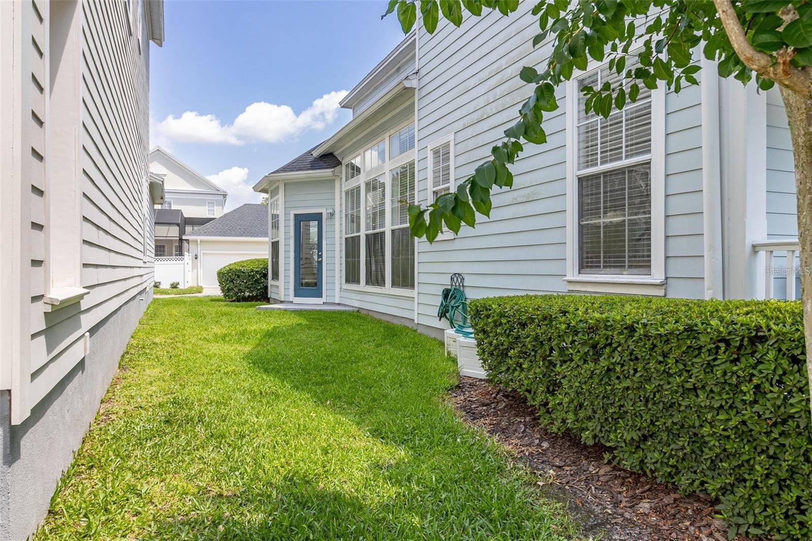 Image 18 of 41 For 205 Norfolk Place