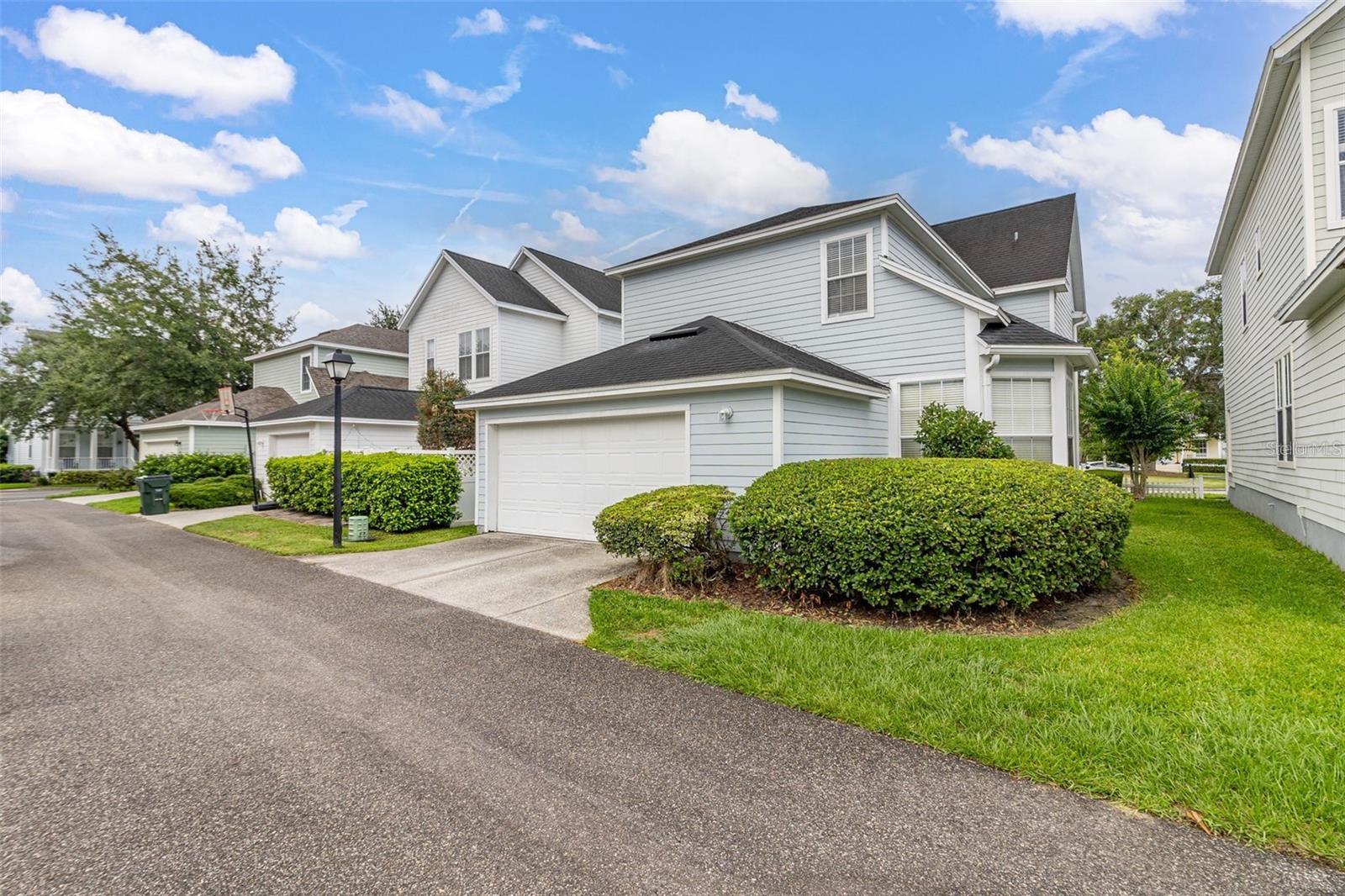 Image 38 of 41 For 205 Norfolk Place