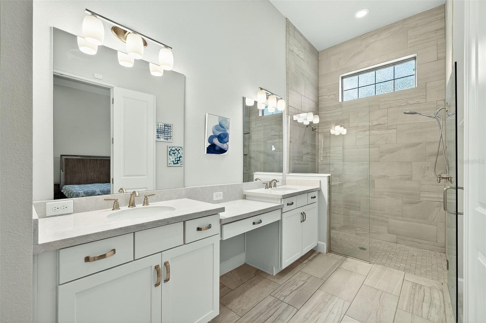 Image 14 of 46 For 8317 Via Vittoria Way