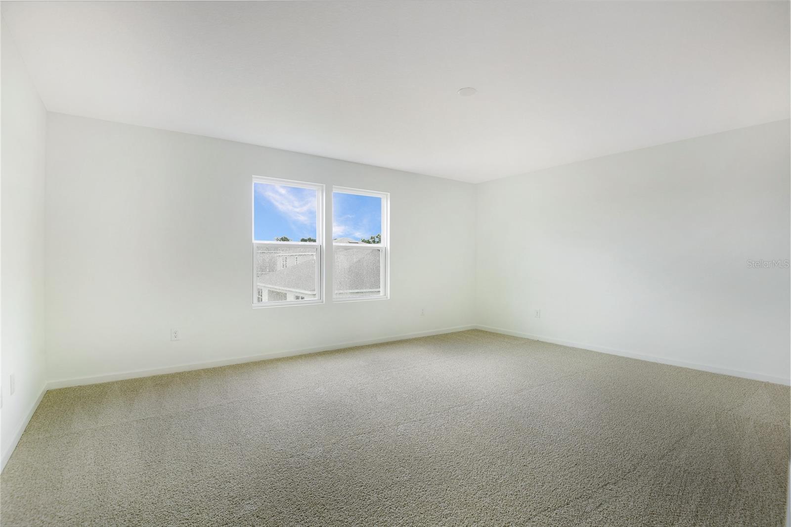 Image 12 of 20 For 334 Alexandrite Street