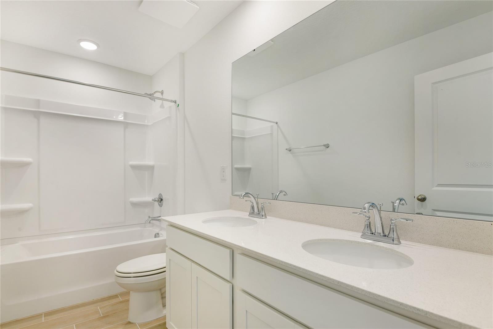 Image 17 of 20 For 334 Alexandrite Street